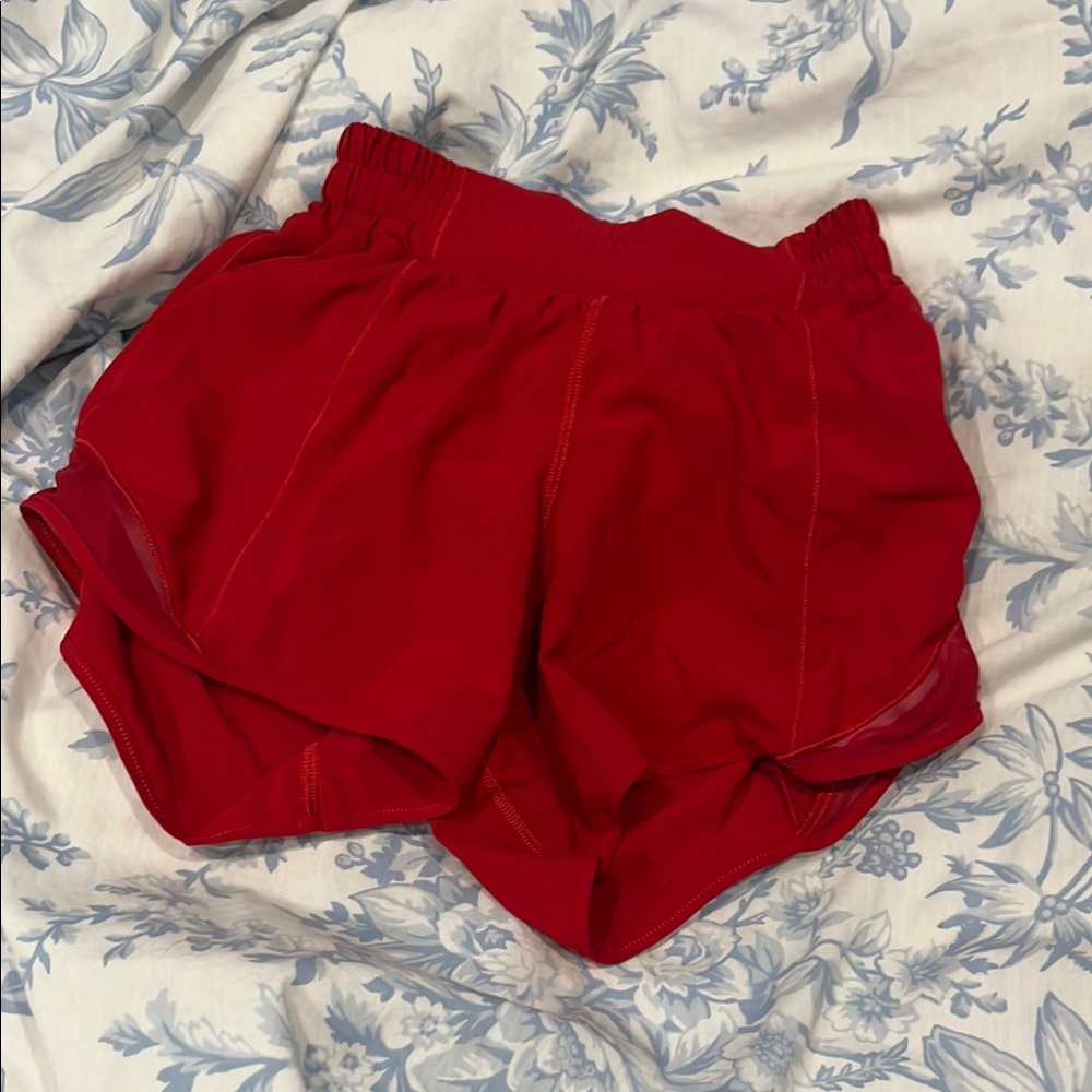 lululemon hotty hot shorts